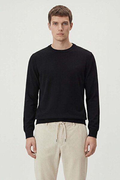 Sabri Özel Black zero collar knitwear