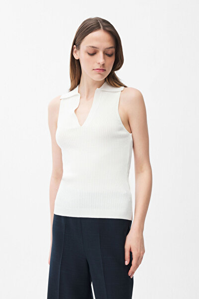 adL Kolsuz Yakalı Triko Bluz