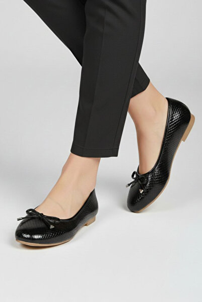 TOFİSA Γυναικείες μαύρες γυαλιστερές μπαλαρίνες με φιόγκο - 28233-ΜΑΥΡΟ