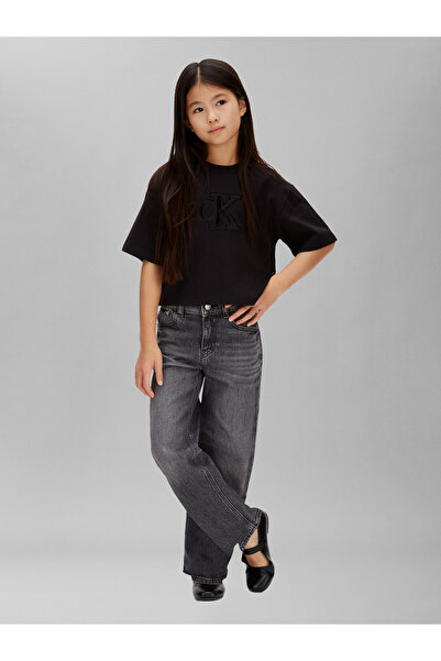 Calvin Klein قمصان للفتيات