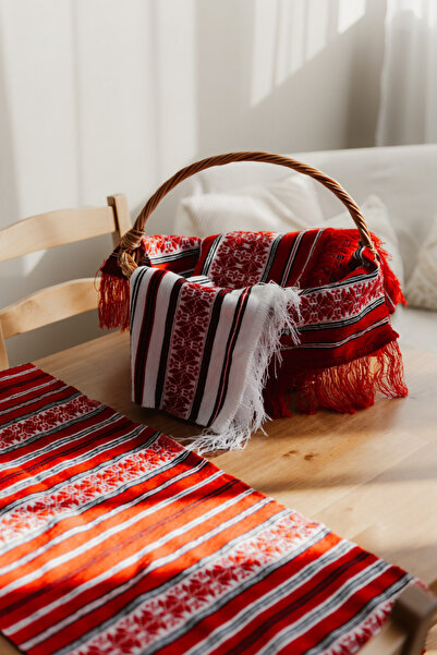 victiny Mileu artizanat ROMANESC 74/36 CM ROSU/ALB