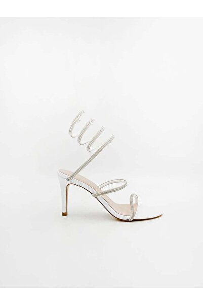 TUCİNO MEDIUM HEELED SANDALS IN WHITE
