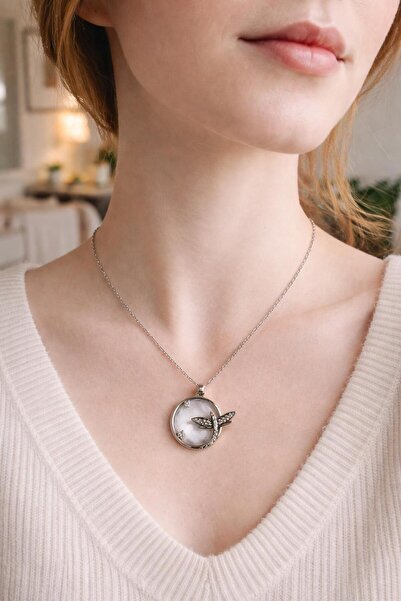 bluecatbijouterie Elegant Necklace with Colorful Appearance