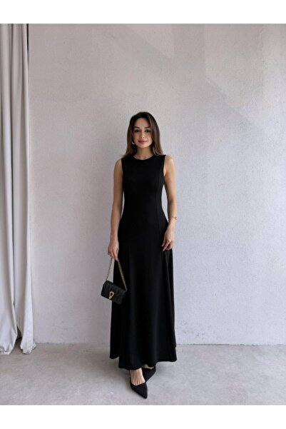 Noi Belis Πλεκτό φόρεμα με λεπτομέρεια βολάν και λαιμόκοψη ποδηλάτου σε μέγεθ...