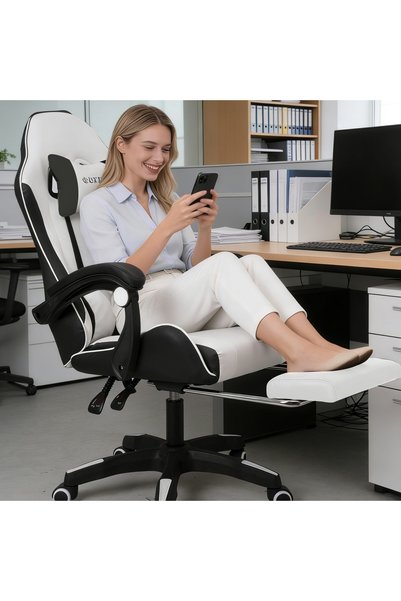 Duukoa Gaming Chair with Footrest Ergonomic Computer Chair 90°–135° Adjustment Backrest Perfect