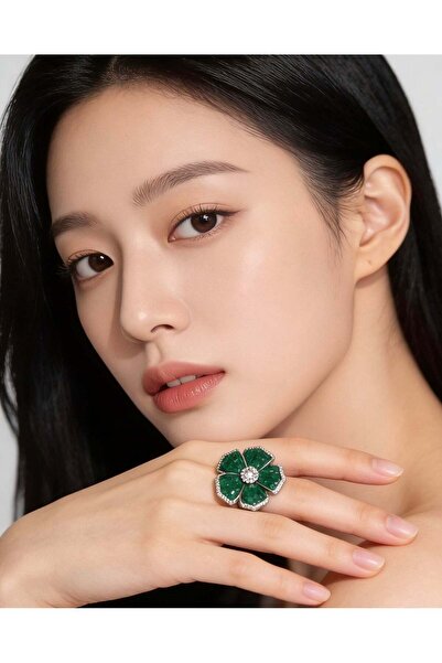 LABELRM Emerald Bloom Ring