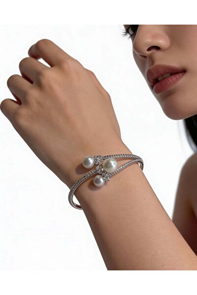 LABELRM Pearl Mirage Bangle