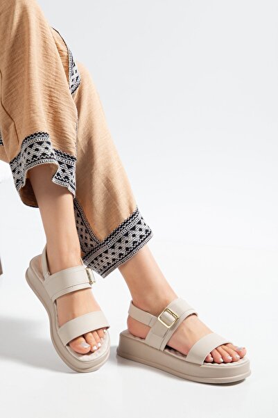 BAHRİNA صندل نسائي باللون البيج