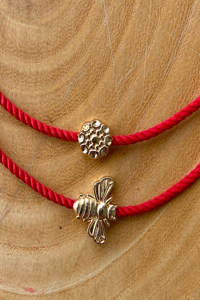 Shepidi 2-Pack Gold Bee Flower Red Twist Rope Adjustable Rope Anklet