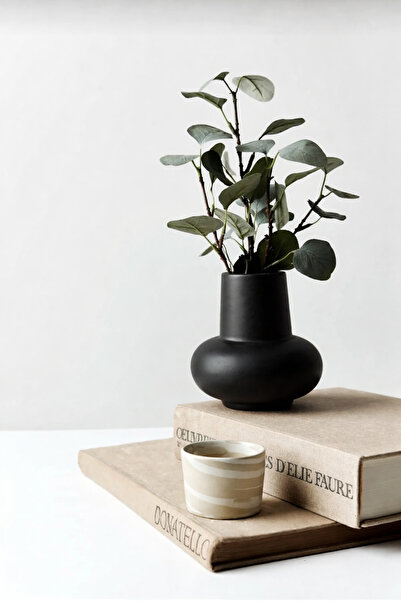 Basta Fiorire Camber Decorative Vase, Mop Vase, Lal Vase, Decorative Object V...