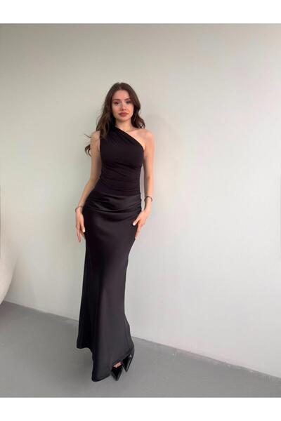 FMN Butik One-Shoulder Body-Hugging Design, Equivalent Satin Drape Skirt, Lon...