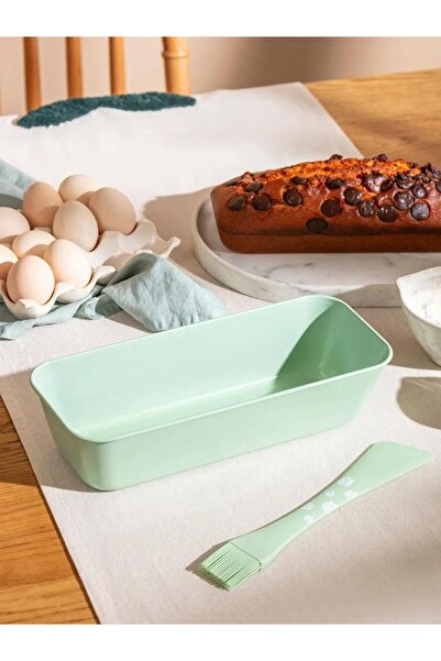 LC Waikiki Cake Mold and Brush 31 cm (S6)