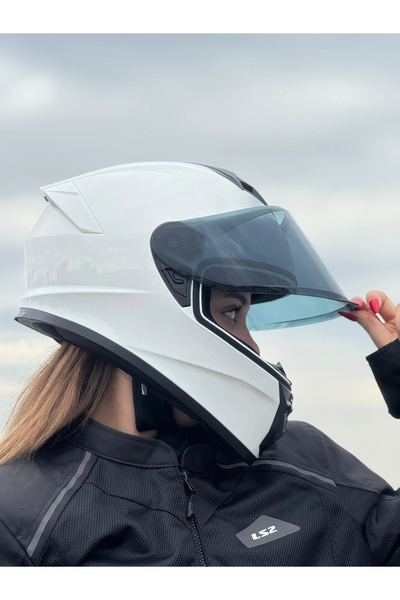 Givi 50.X BEYAZ KASK (SİYAH VİZÖR)