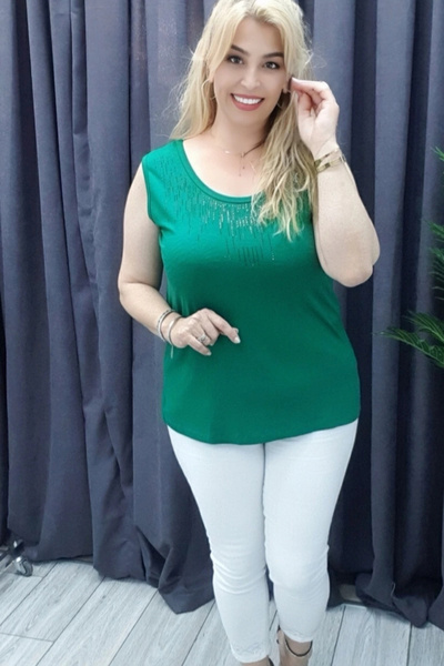 Bİ.GİYSEN Women's green crew neck plus size blouse with stone embellished lycra