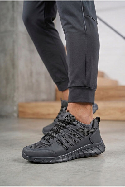 Vojo حذاء رياضي رجالي من Aspendos Ultra Light Sole