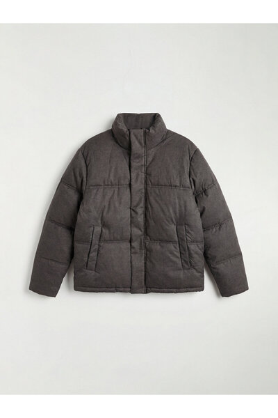 LC Waikiki Standard Fit Funnel Neck Velvet Men's Puffer Coat