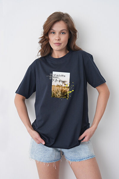 TREND EMMODA Tricou din bumbac bleumarin, cu gât rotund, cu vedere la natură,...