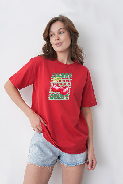 TREND EMMODA Tricou din bumbac roșu, cu imprimeu Cherry Spirit, cu gât rotund...