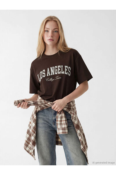 LC Waikiki Rmz Gi̇yi̇m Farkiyla Los Angeles Printed Soft Touch Women's T-Shirt