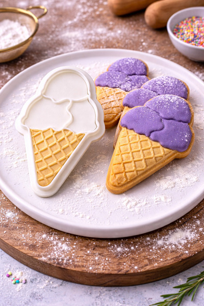 Muhcu Home 🍦   قالب بسكويت على شكل آيس كريم 🍦