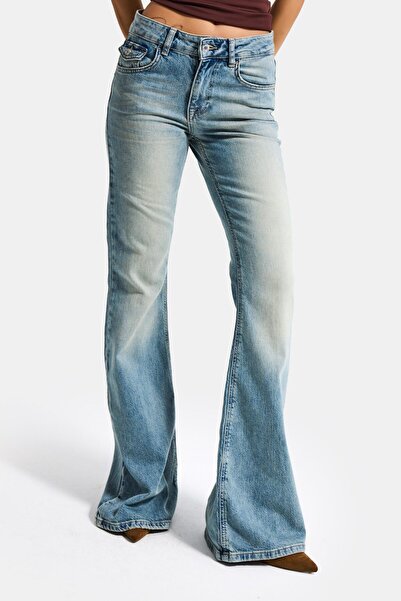 it's basic Women's A.Tint 4S6-32 Sln05 Mid Rise Flare Fit Mid Waist Stretch F...