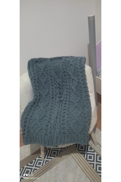 Kevser nur tuhafiye Puffy Vest Hand-Knitted