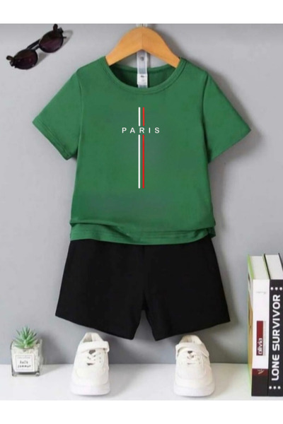 DOCE ELEGANTE Set de tricou și pantaloni scurți negri pentru băieți, cu impri...