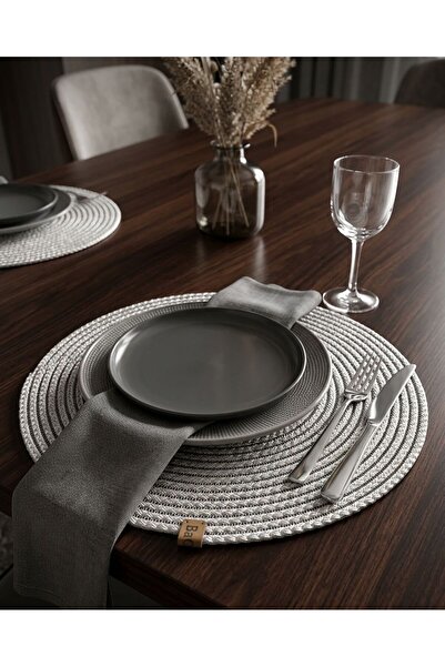 BaGiva طقم أدوات المائدة الأمريكية من سوبلا باللون الأسود مع تفاصيل مميزة، مج...