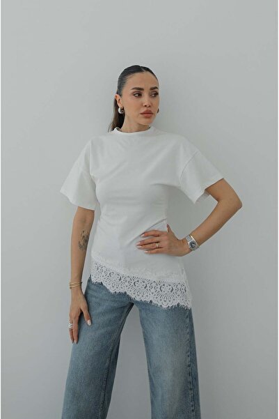Havoş White Asymmetrical Lace Detailed Blouse