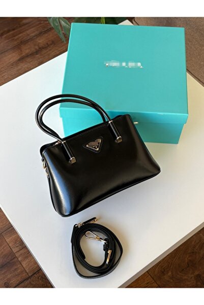 Generic Handbag and shoulder bag, high quality material, with accessories