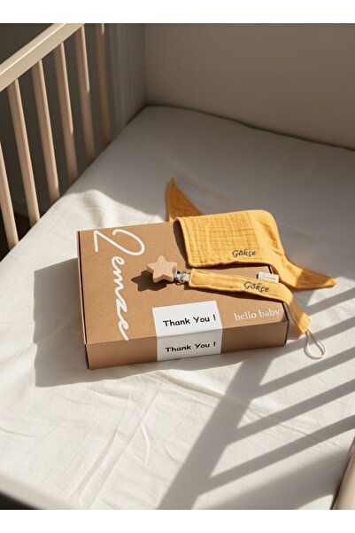 Zemze Baby 2’li Emzik Zinciri & Fular Set Hardal Renk– %100 Organik Müslin, A...