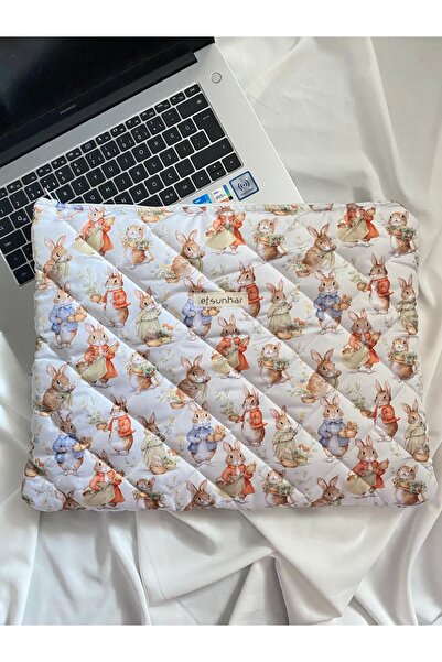 efsunkar tavşan ailesi Kapitone Laptop Çantası 15 İnç Notebook Kılıfı 40x30 cm