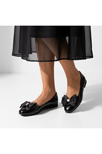 Cameleon Black patent leather ballerina shoes