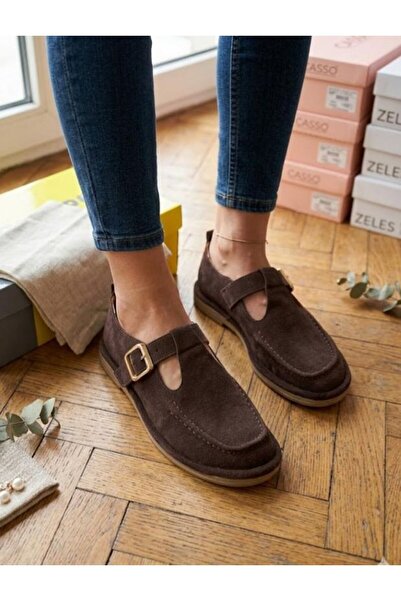 Daloğlu Γυναικεία παπούτσια μπαλαρίνας σε καφέ σουέντ με αγκράφα, casual