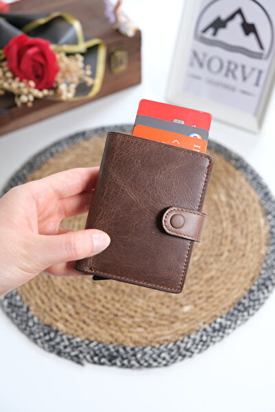 Norvi Leather حامل بطاقات من الجلد الطبيعي بآلية بسيطة 1341