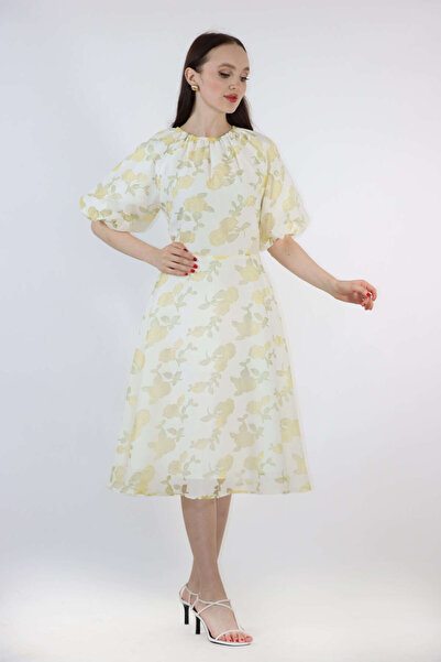 2TRENDY Soft Dress with Yellow Rose Prints