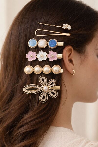 Accessories مجموعة مشابك الشعر هي لونا بيرل وساكورا جولد