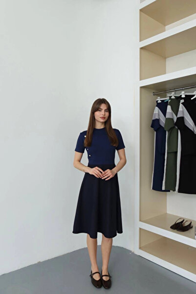 Lusin فستان نسائي أنيق باللون الأزرق الداكن مع أزرار جانبية وياقة دائرية وأكم...