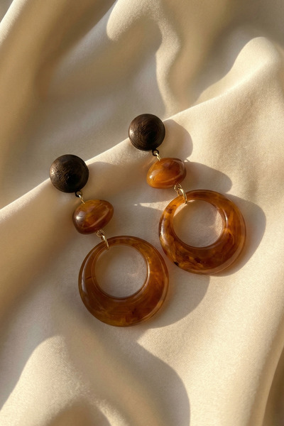 SAVAYA Women's Coffee Color Bohemian Acrylic Hoop Earrings Zara Model