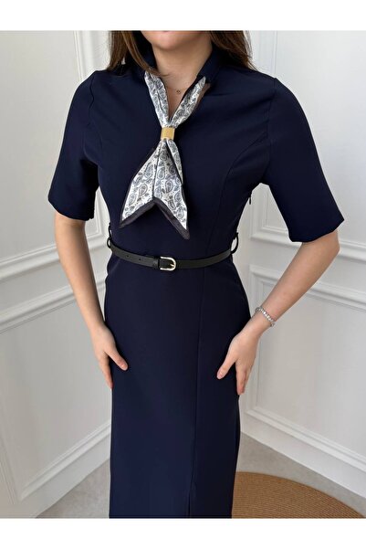 Füme Φόρεμα μίντι με ζώνη και φουλάρι