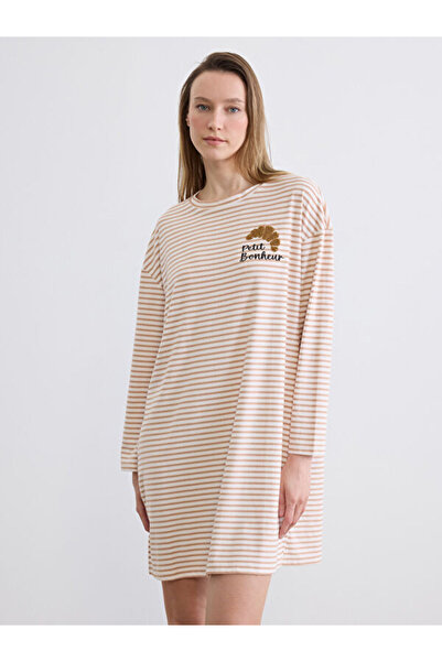 LC Waikiki Rmz Gi̇yi̇m Farkiyla Zero Roba Collar Striped Women's Nightgown