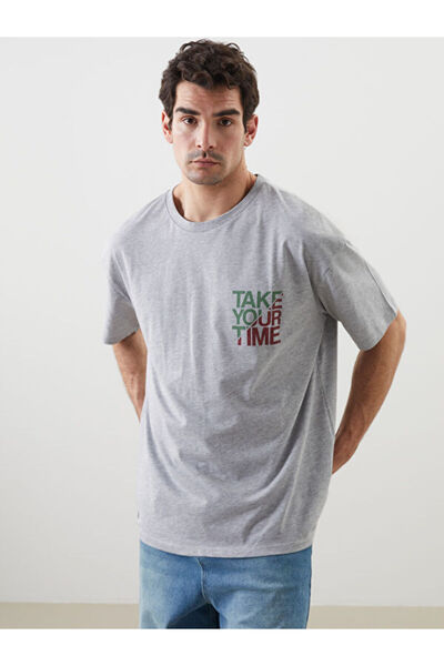 LC Waikiki RMZ GİYİM FARKIYA تي شيرت رجالي من القطن الممشط مطبوع عليه ياقة روبا