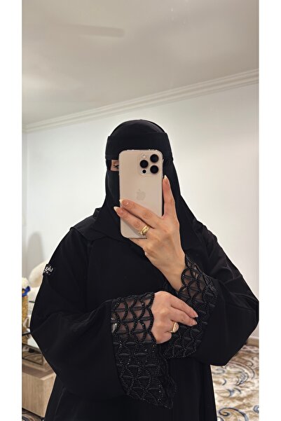 LARYFA عباية هيام سوداء قماش كوبرا طايح فاخر – قصة ربع كلوش بأكمام فخمة وتطري...