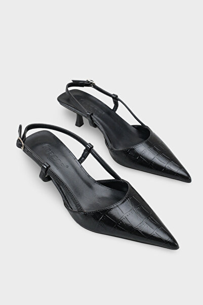 Capone Outfitters Vitoria Pointed Toe Medium Heel Women's Shoes with Square B...