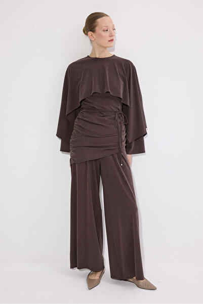 Touché Privé Cloak Suit