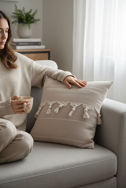 ANJEAHOME Moselle Tasseled Cream Cushion Cover 45X45 cm |   85% Cotton |   Wa...