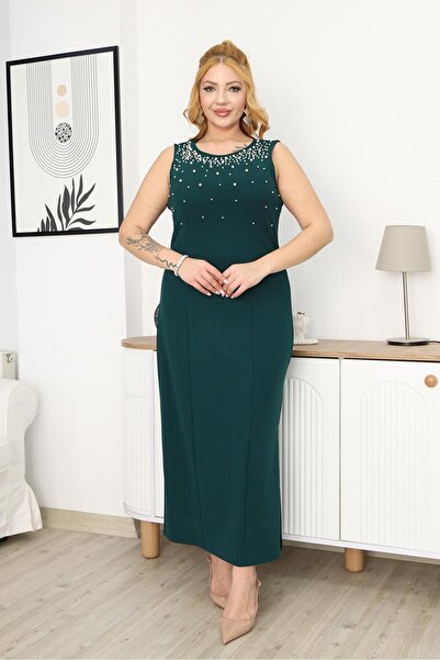 Siyezen Plus Size Dress with Pearl Detail