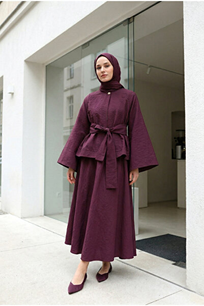 MODAQU Single Button Double Suit with Belt Detail - Burgundy
