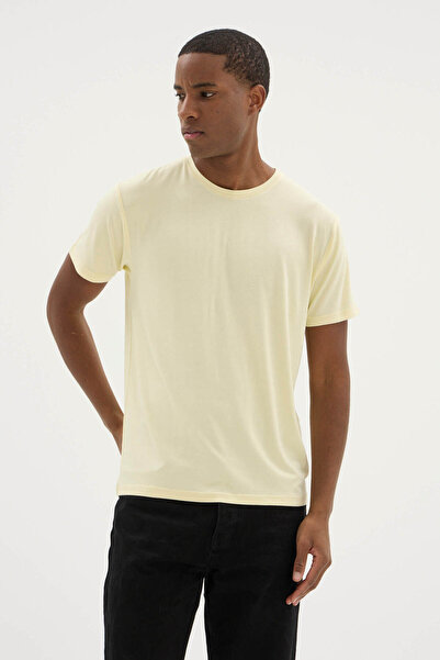 KLY Ανδρικό T-Shirt με λαιμόκοψη ποδηλατικού τύπου New Season