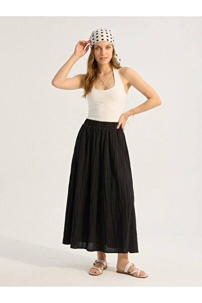 sea milano Fusta lungă căptușită din țesătură neagră din voal, cu talie elast...